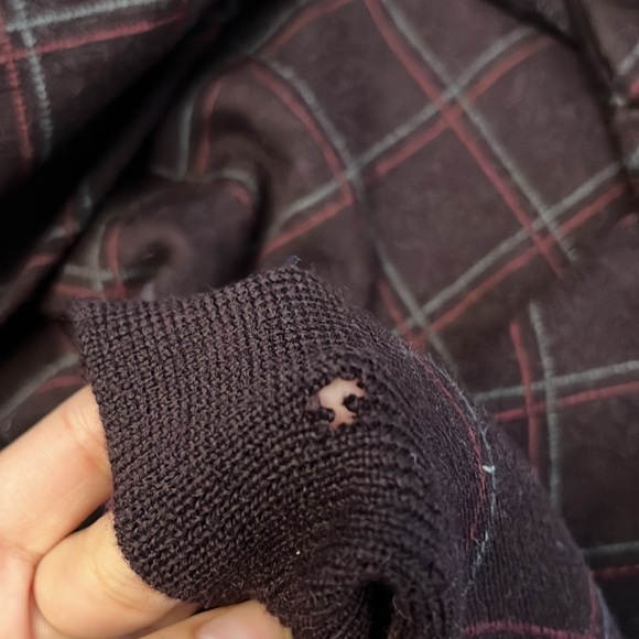 Eddie Bauer Merino Wool V-neck Sweater - Picture 10 of 10